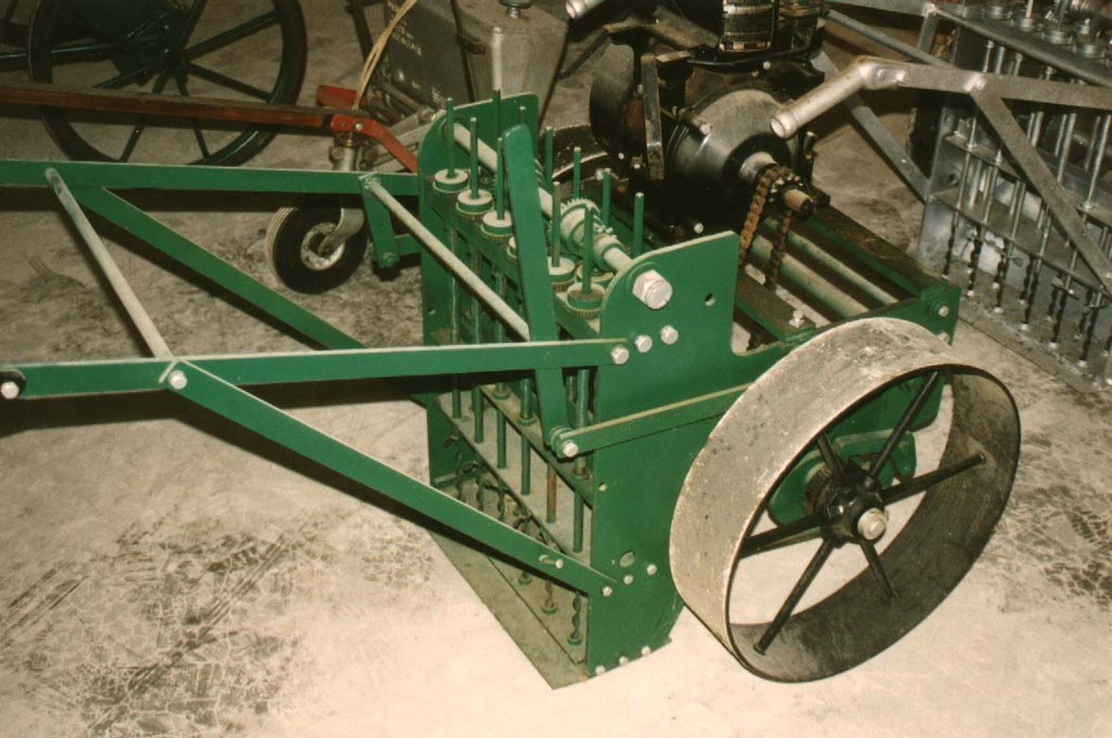 Cultivator