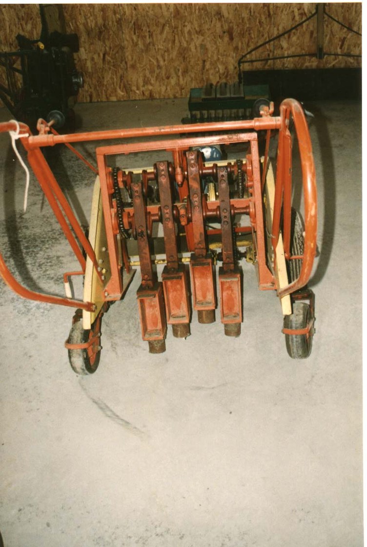 Cultivator