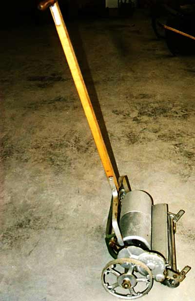 mower022.jpg