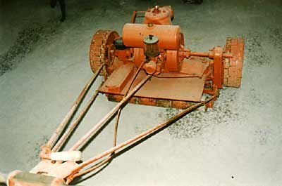 mower025.jpg