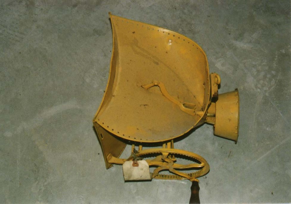 spreader002.jpg