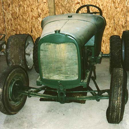 tractor003.jpg