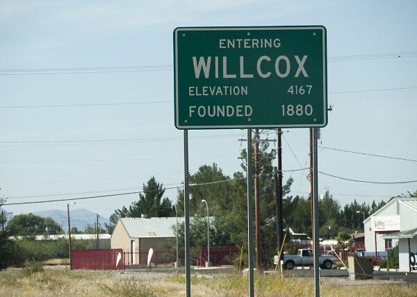 Willcox Sign 600