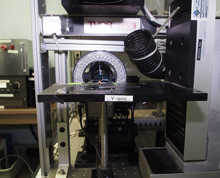 Using interchangeable optical components, image capture can be tailored to the properties of the biological specimen being ablated.