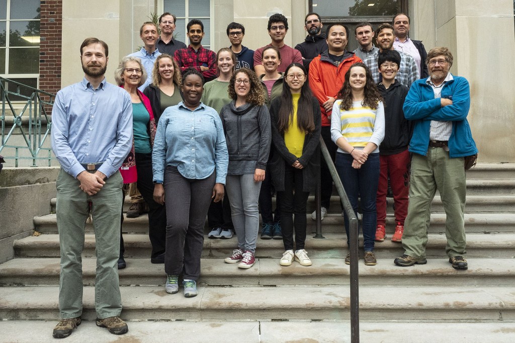 Bob's last lab photo!