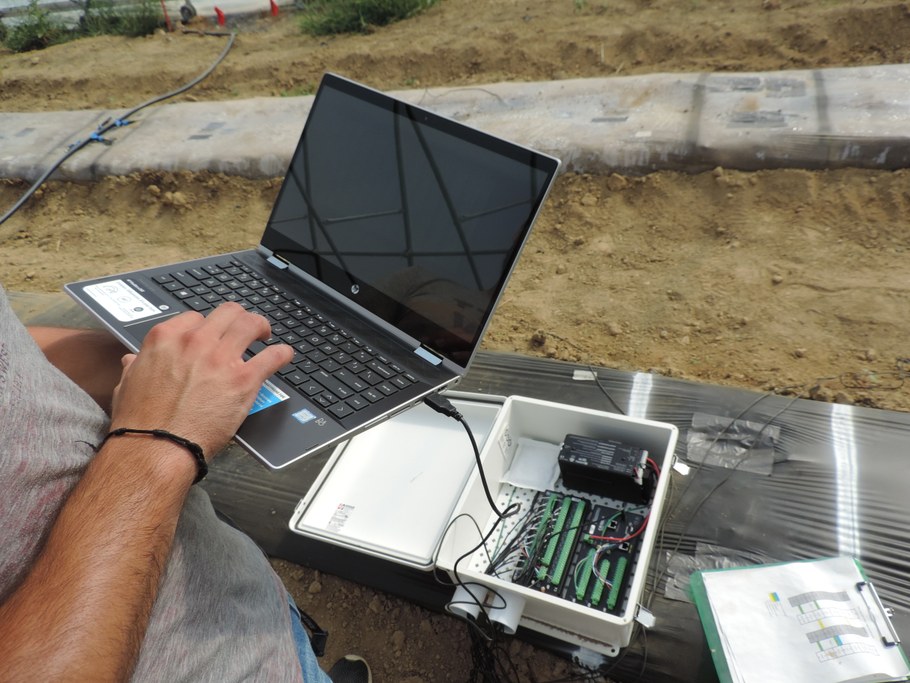 Downloading and checking soil ORP sensors readings from a CR1000X Campbell Scientific data logger during an anaerobic soil disinfestation experiment
