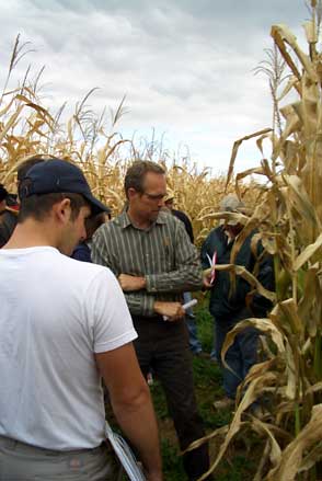 David Mortensen discusses the services that cover crops can provide.
